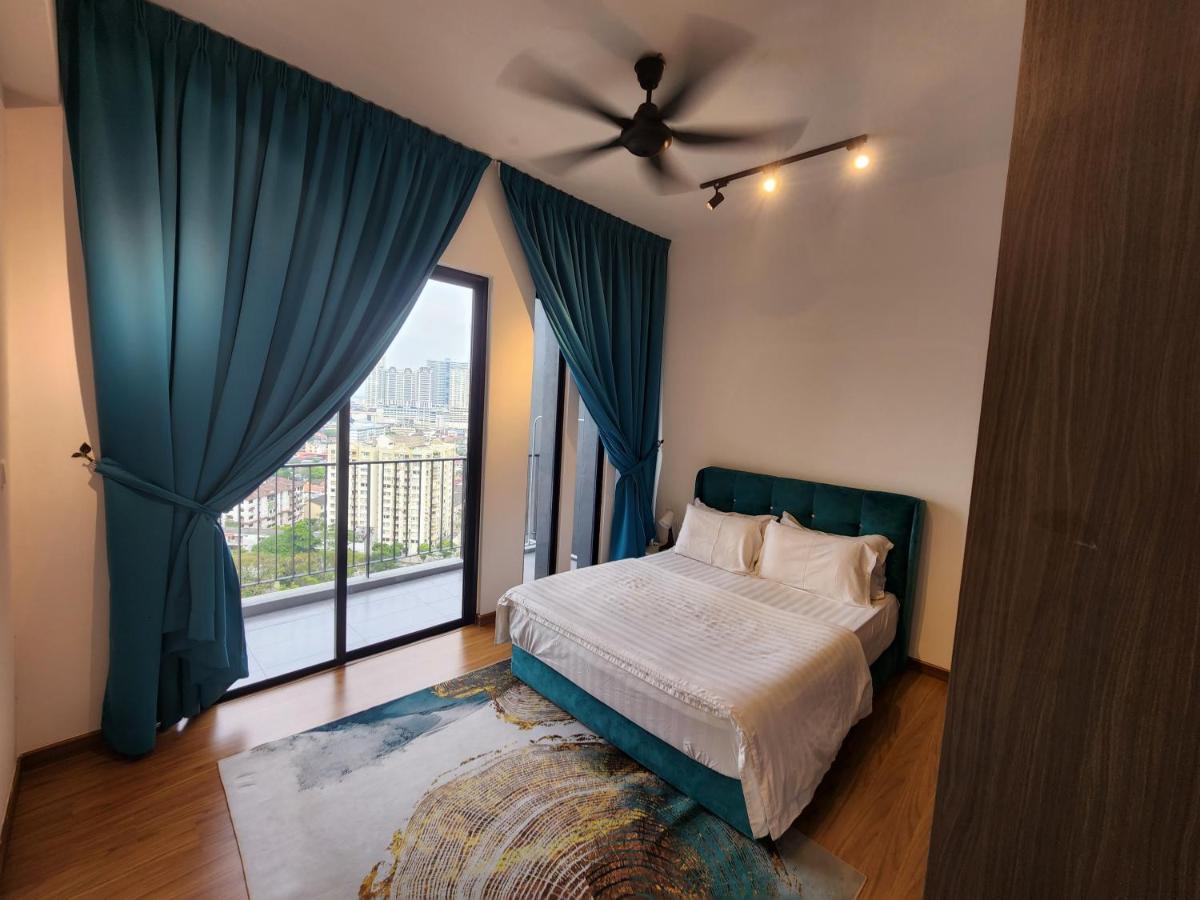 Beacon Executive Suite - Skypool Penang View George Town Exterior foto