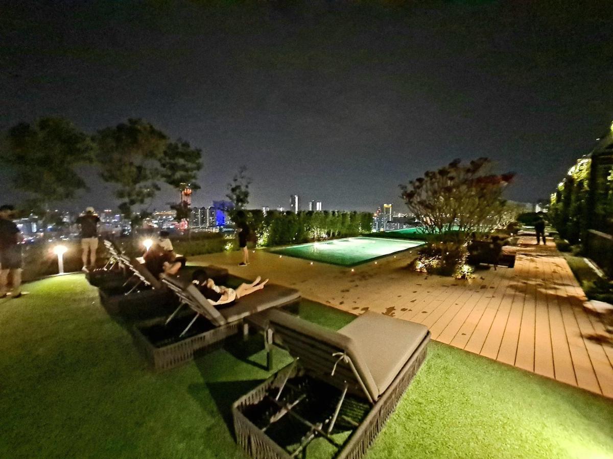 Beacon Executive Suite - Skypool Penang View George Town Exterior foto