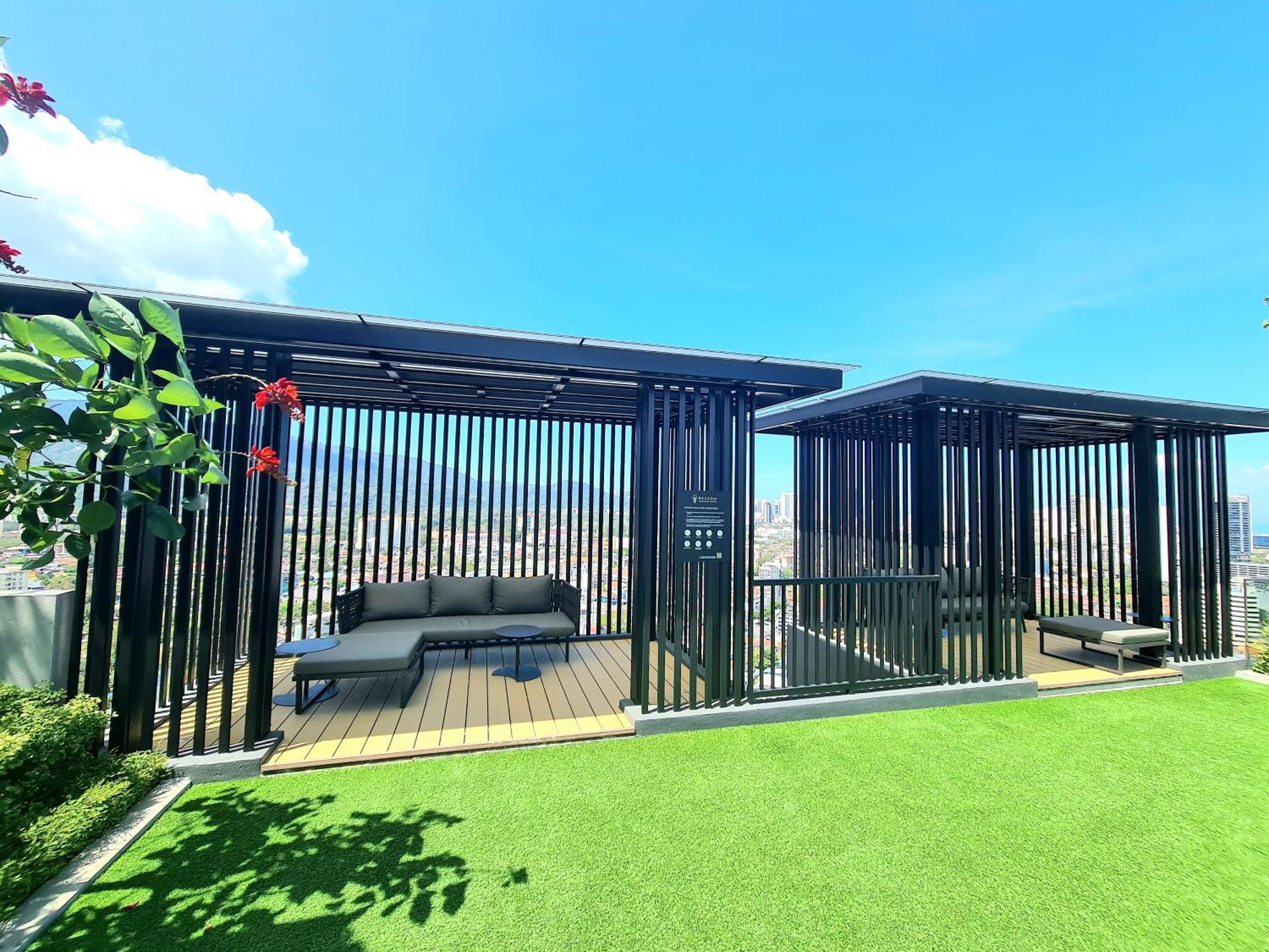 Beacon Executive Suite - Skypool Penang View George Town Exterior foto