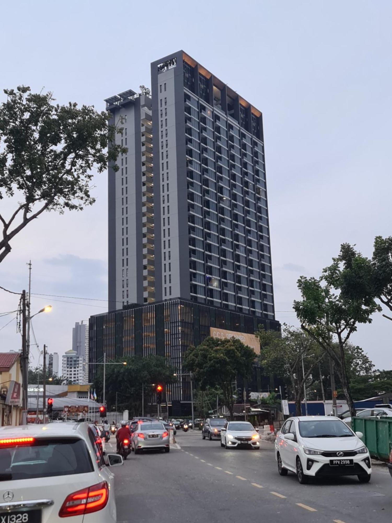 Beacon Executive Suite - Skypool Penang View George Town Exterior foto